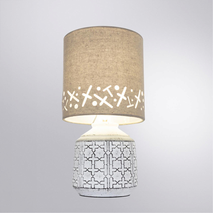 Настольная лампа ARTE LAMP A4007LT-1WH